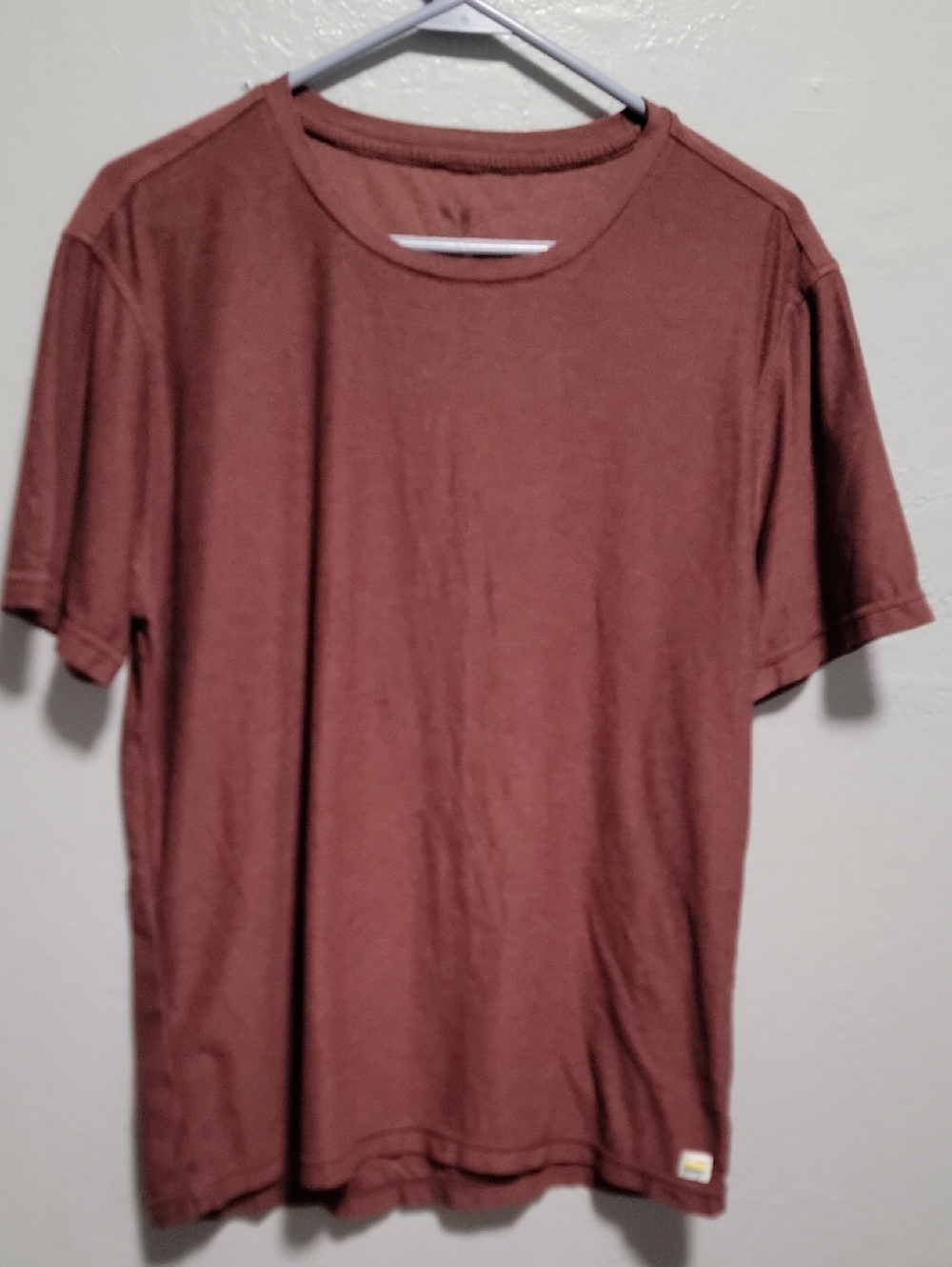 Vuori Short Sleeve Crew Tee in Rust